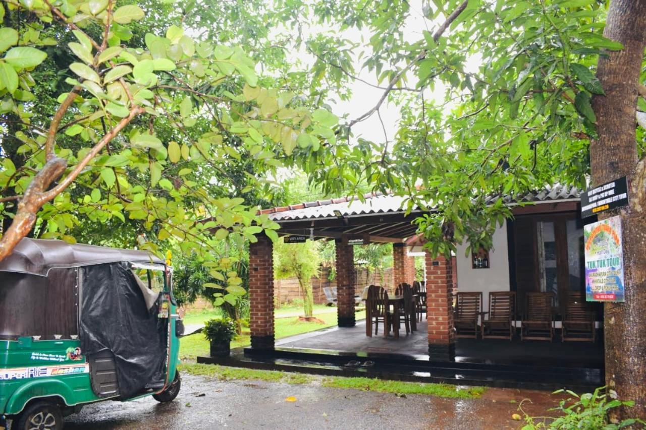 Green Cottage อนุราธปุระ ภายนอก รูปภาพ
