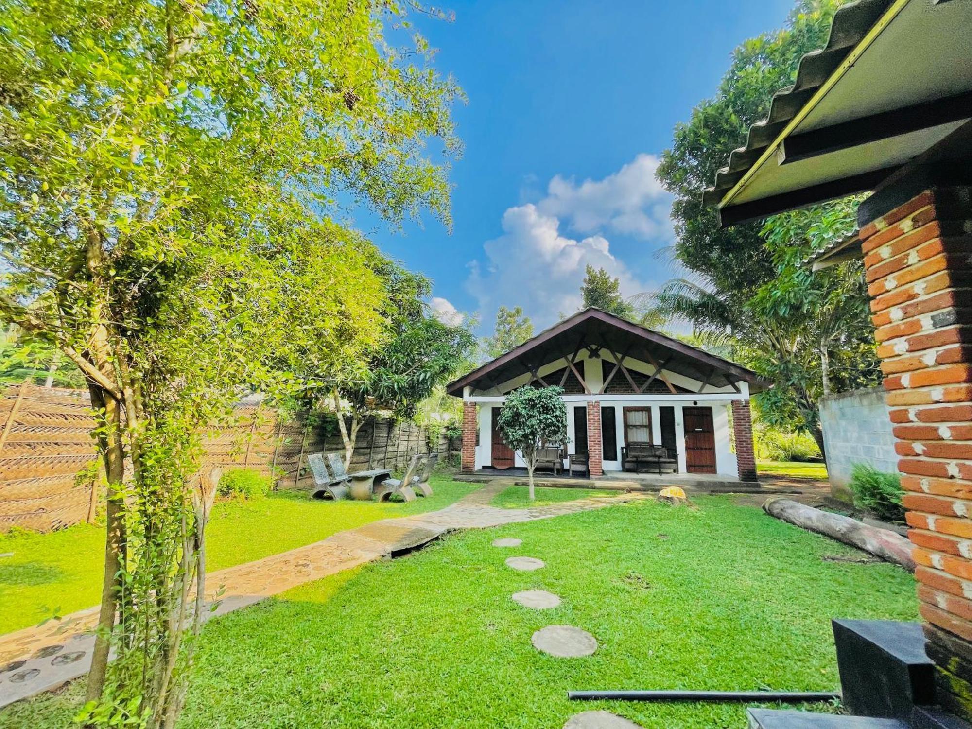 Green Cottage อนุราธปุระ ภายนอก รูปภาพ